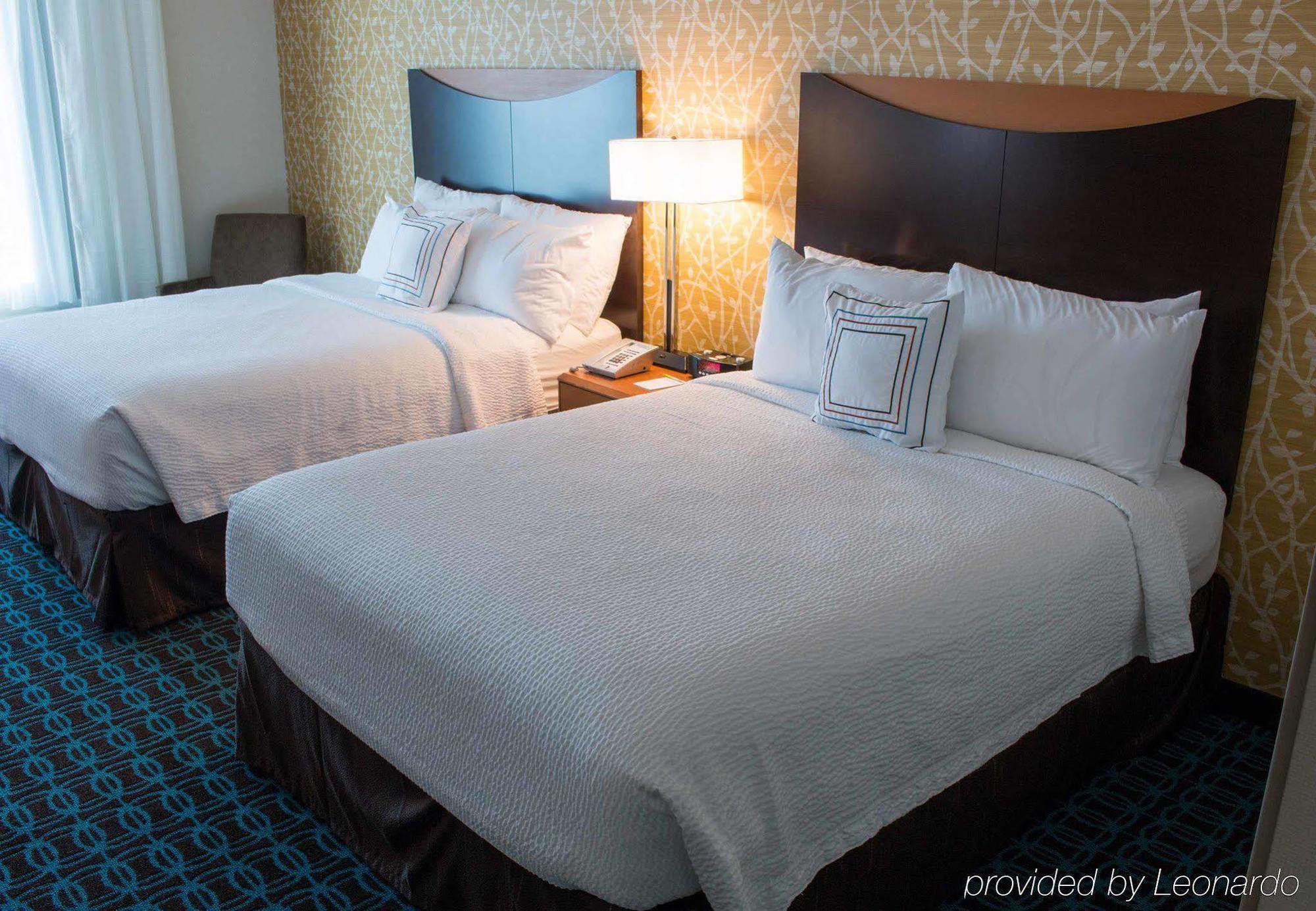 Fairfield Inn & Suites Oakland Hayward Exteriör bild